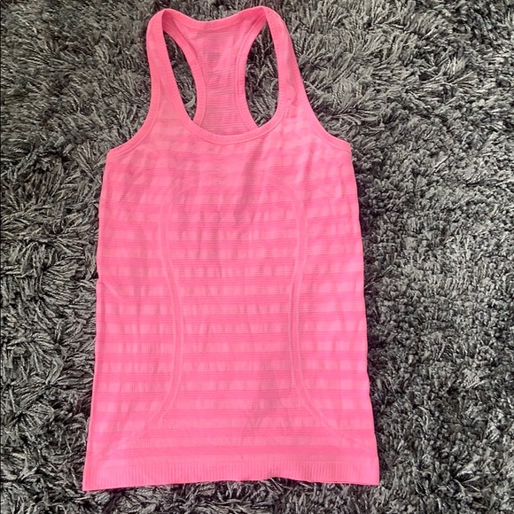 Lululemon Swiftly Tech Racerback tank - Picture 4 of 5